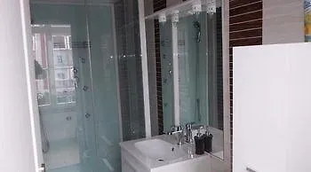 Nationale Appart Hotel Lille 3*,
