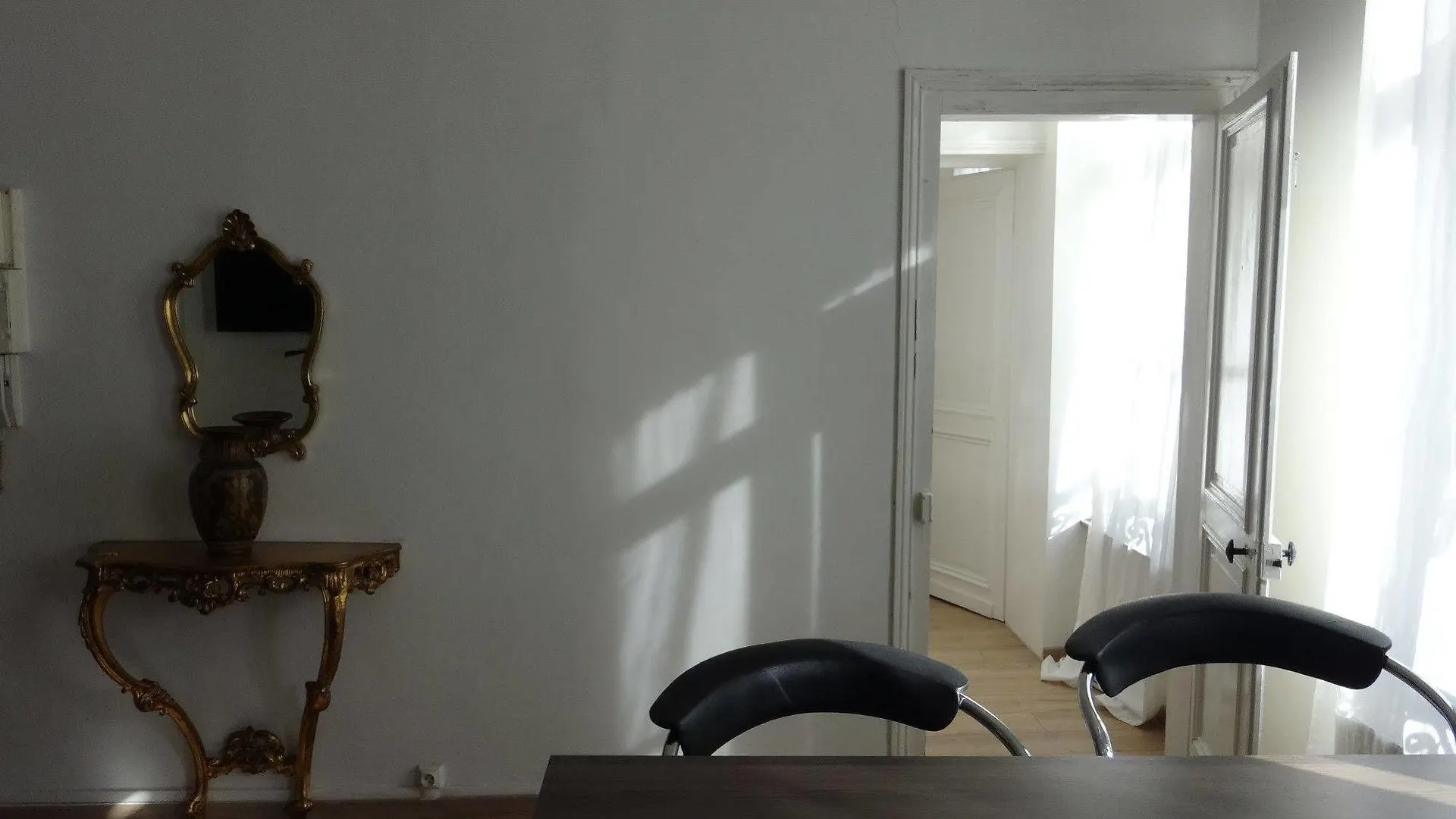 *** Aparthotel Nationale Appart Hotel Lille France